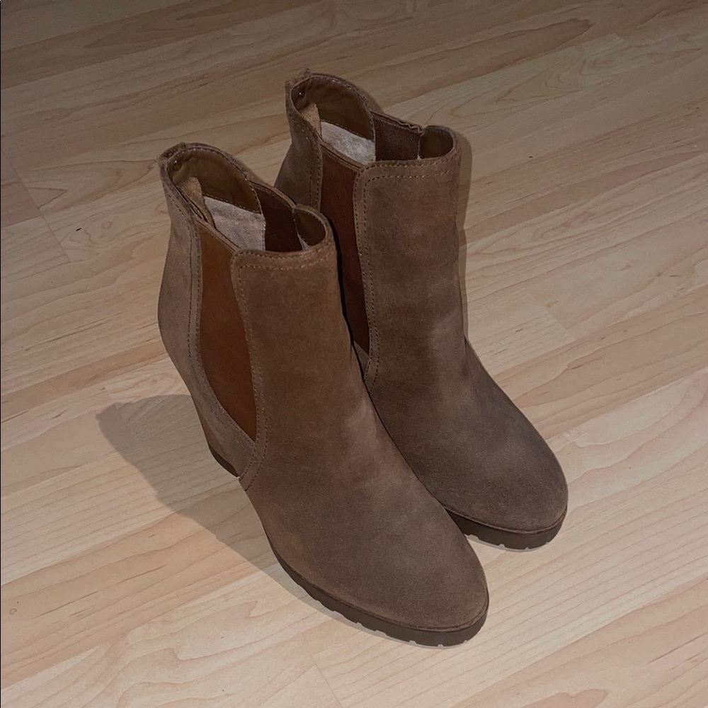 MICHAEL Michael Kors Tan Ankle Booties